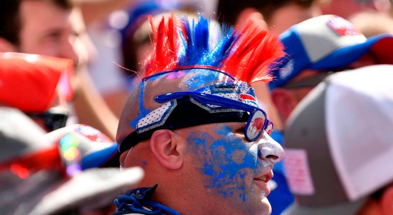 PHOTOS: Buffalo Bills challenged by Chargers in home opener