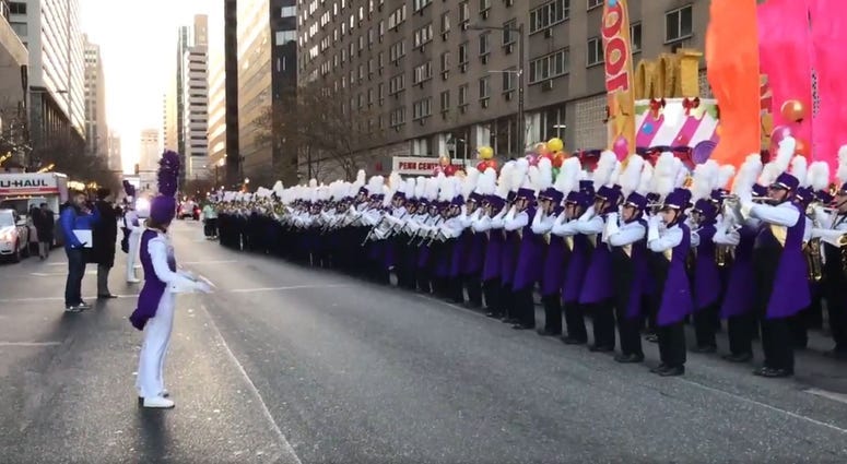 Winds up, balloons down, Philly celebrates with 100th Thanksgiving Day Parade 3