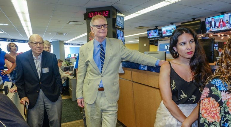 PHOTOS: Retired KYW Newsradio reporter Tony Hanson inducted into Hall of Fame