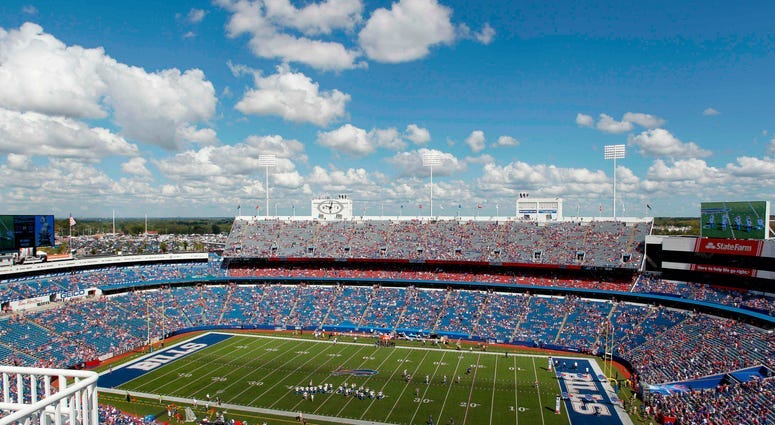 PHOTOS: Buffalo Bills challenged by Chargers in home opener