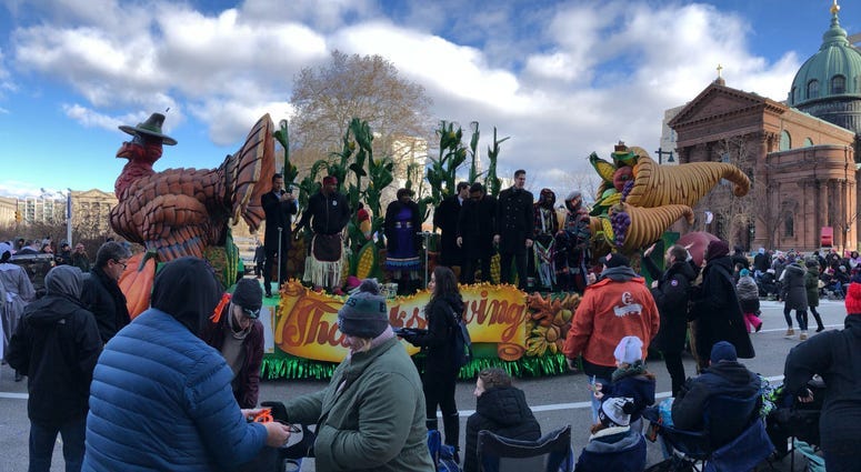 Winds up, balloons down, Philly celebrates with 100th Thanksgiving Day Parade 6