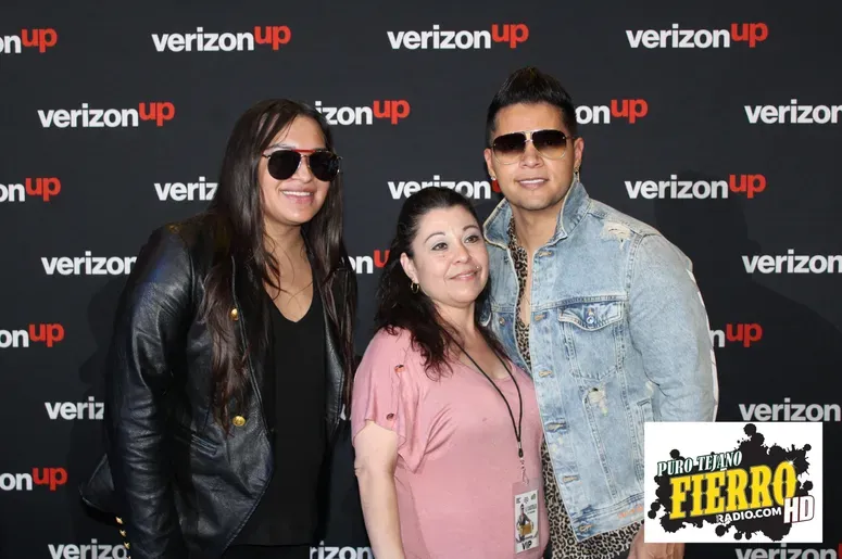 AJ Castillo Meet & Greet