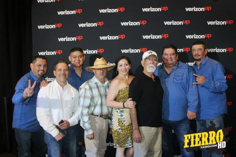 Ricky Naranjo Y Los Gamblers