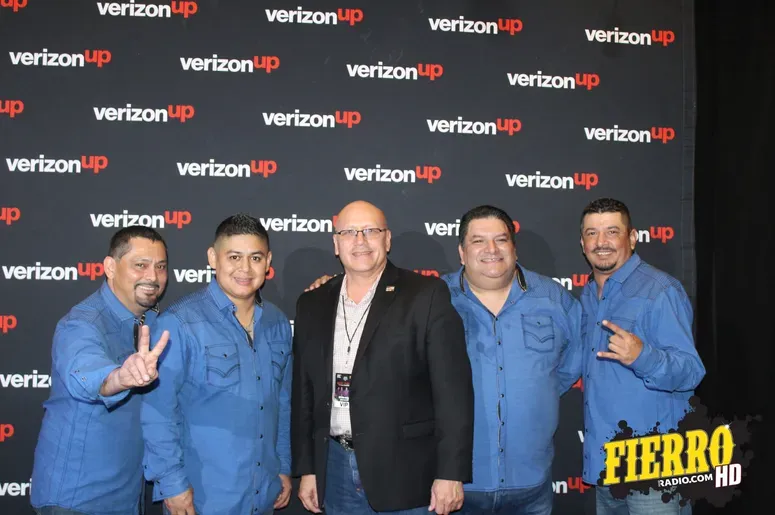 Ricky Naranjo Y Los Gamblers