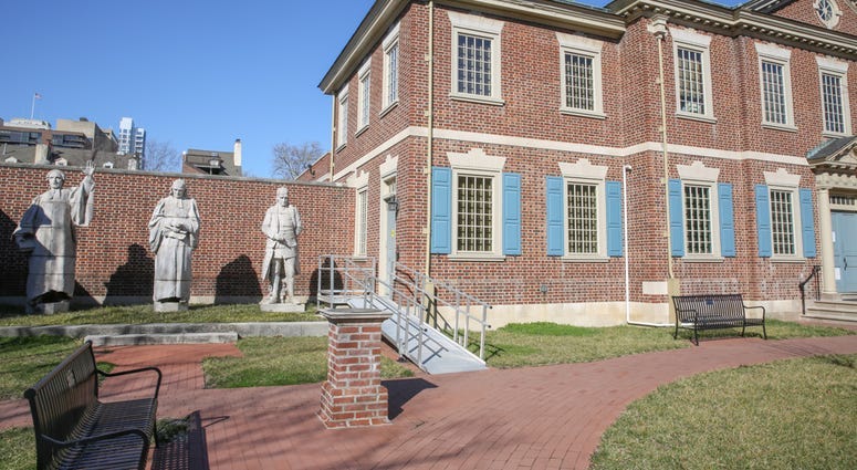 New museum dedicated to Calder sculpture dynasty coming to Parkway